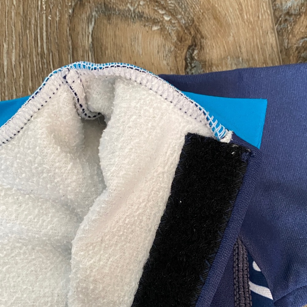 Warm Infant Wet Suit / Swim Suit - Picture 7 of 7